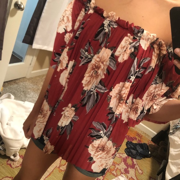 Floral off the shoulder top - Picture 2 of 4